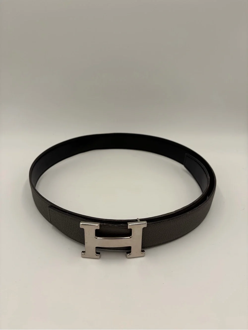 Hermes Reversible Black Gray Leather H Buckle Belt with Silver Hardware Size 85